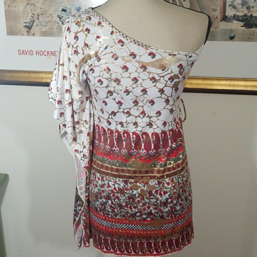 ONE SHOULDER OFF PATTERN TOPđź’ĄNWOT!! - Picture 6 of 8